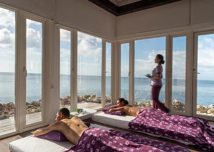 Ayana Bali 5*